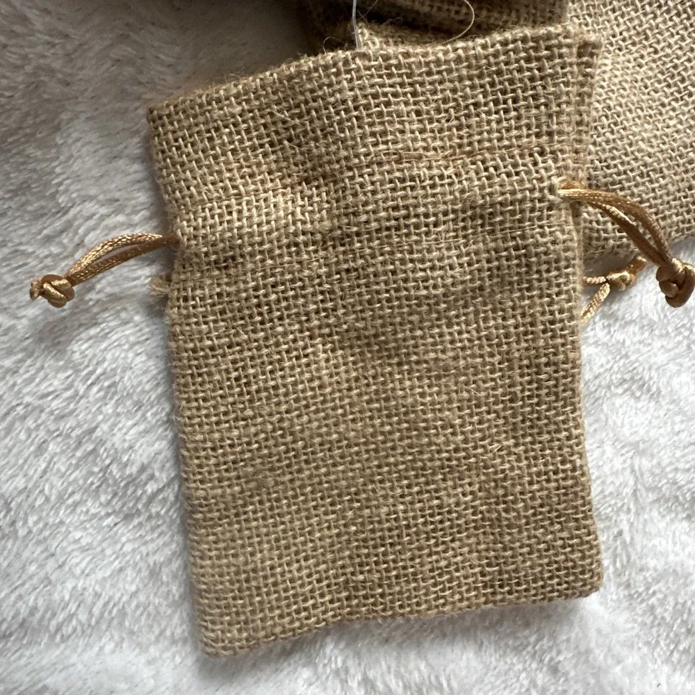 Burlap Draw String Gift Sacks With Jute Bow Set Of 4 New